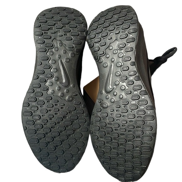 NIKE - Men’s Revolution7 Shoes - Picture 4 of 7